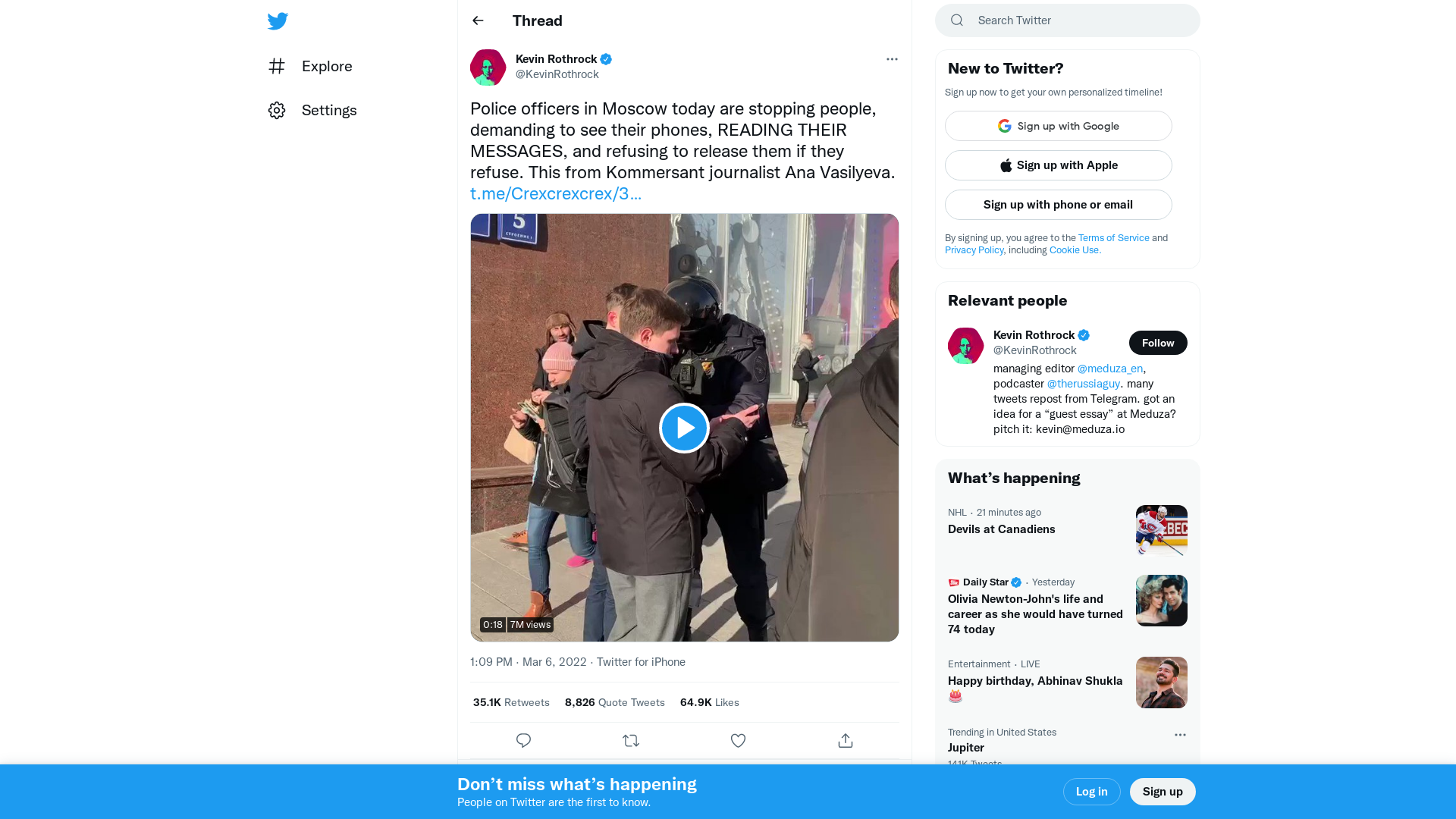 Kevin Rothrock on Twitter: "Police officers in Moscow today are stopping people, demanding to see their phones, READING THEIR MESSAGES, and refusing to release them if they refuse. This from Kommersant journalist Ana Vasilyeva. https://t.co/E8oBw3XPz1 https://t.co/rxk7AmdzOp" / Twitter